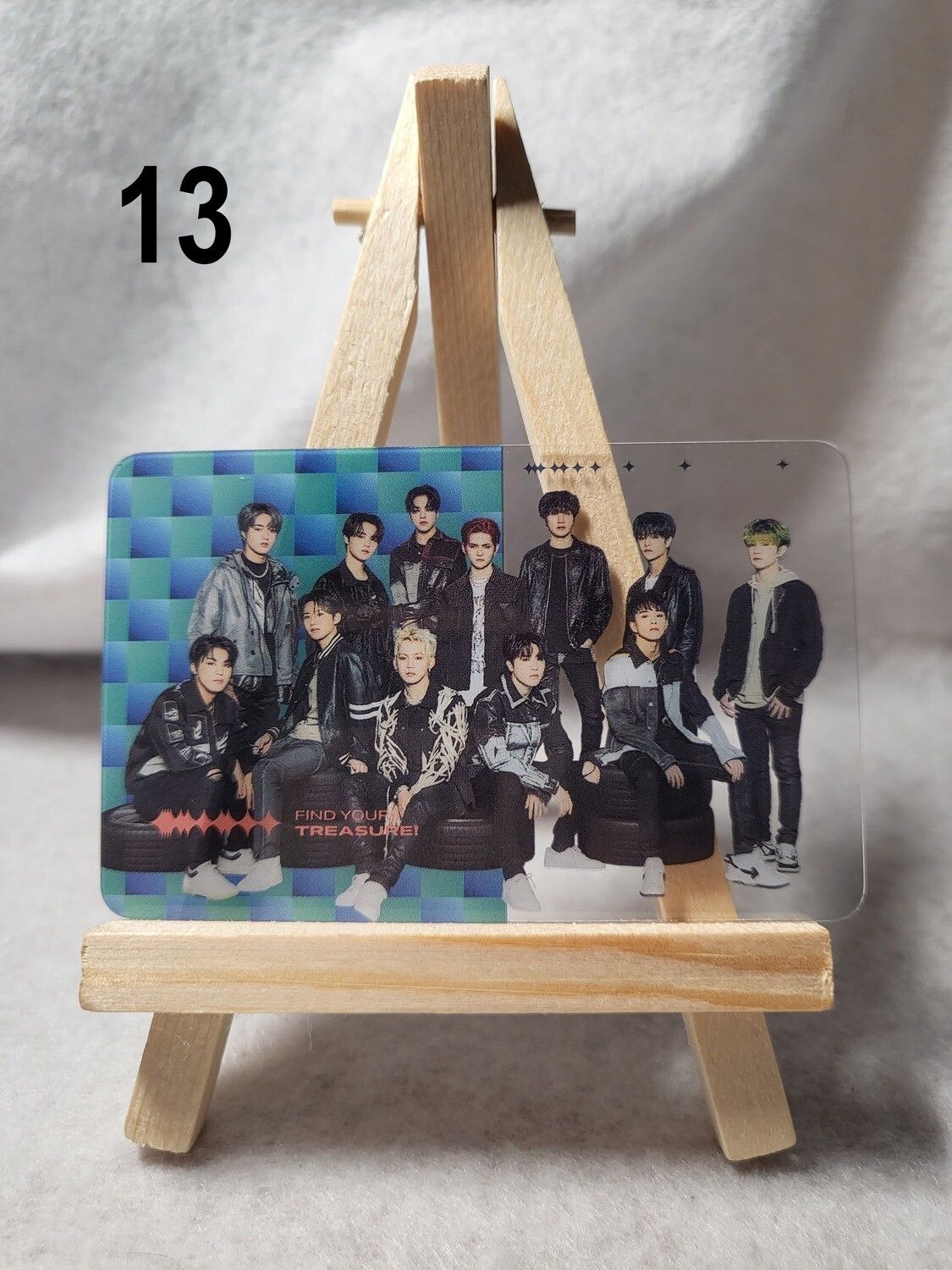 Photocards transparentes TREASURE – L’incontournable pour les TREASURE MAKER !