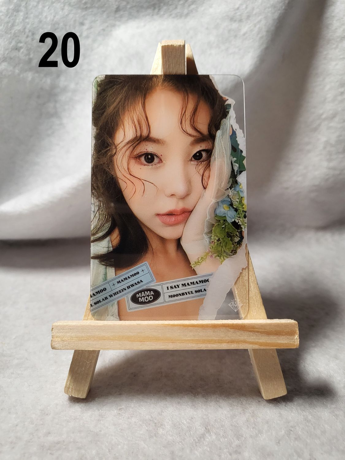 Photocards transparentes MAMAMOO – L’incontournable pour les MOOMOO !