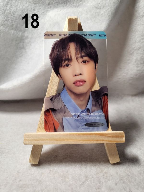 Photocards transparentes THE BOYZ – Collection unique pour les fans de K-Pop