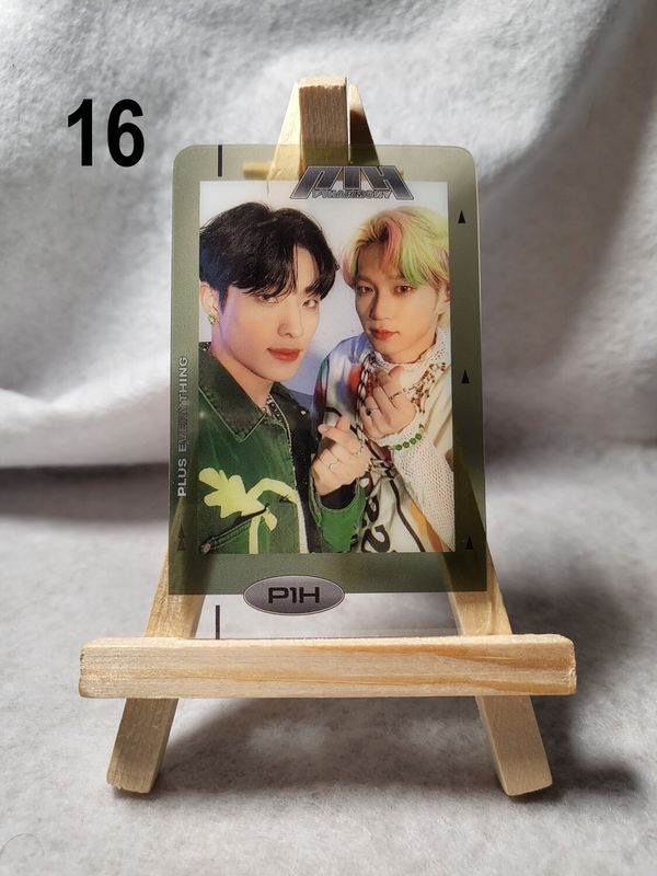 Photocards transparentes P1Harmony – L’indispensable pour les P1ece !