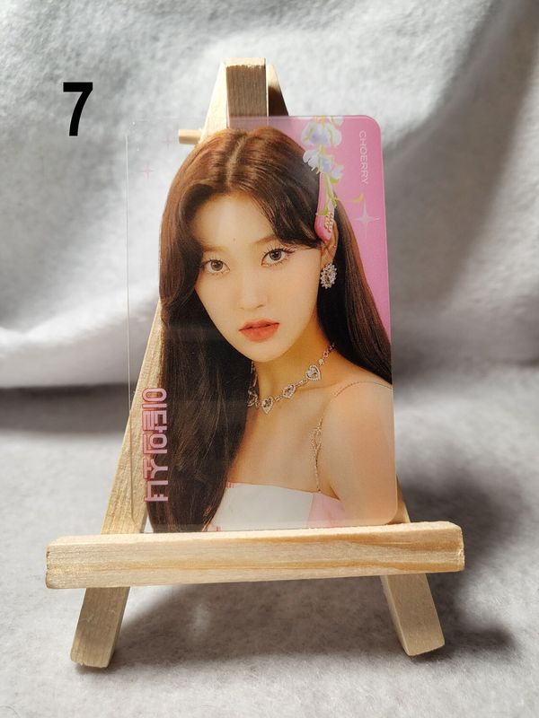 Photocards transparentes LOONA – Collection incontournable pour les ORBIT !