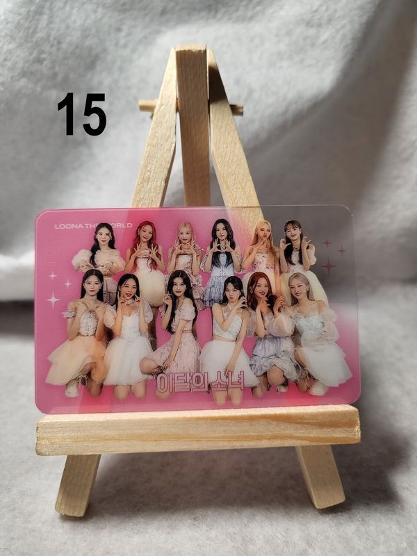 Photocards transparentes LOONA – Collection incontournable pour les ORBIT !