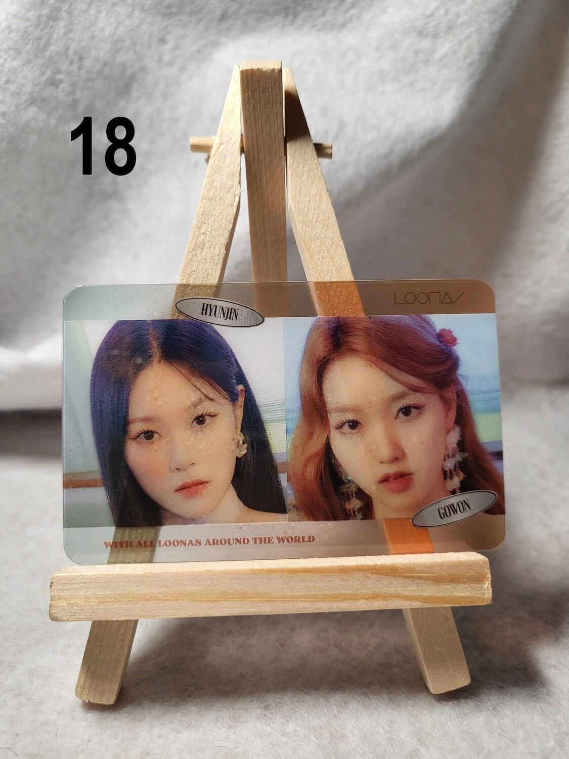 Photocards transparentes LOONA – Collection incontournable pour les ORBIT !