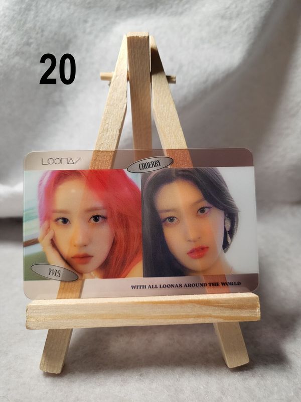 Photocards transparentes LOONA – Collection incontournable pour les ORBIT !