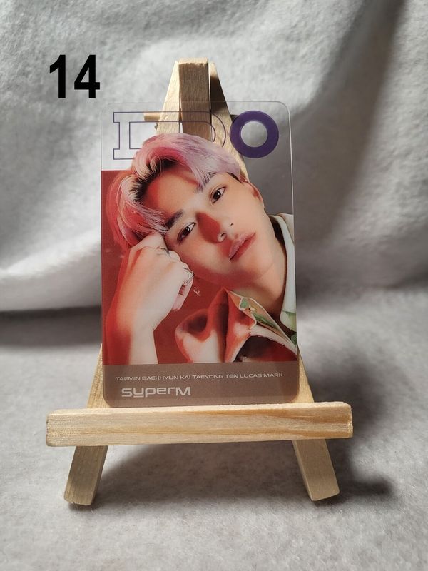 Photocards transparentes SuperM – L’indispensable pour les fans de K-Pop !