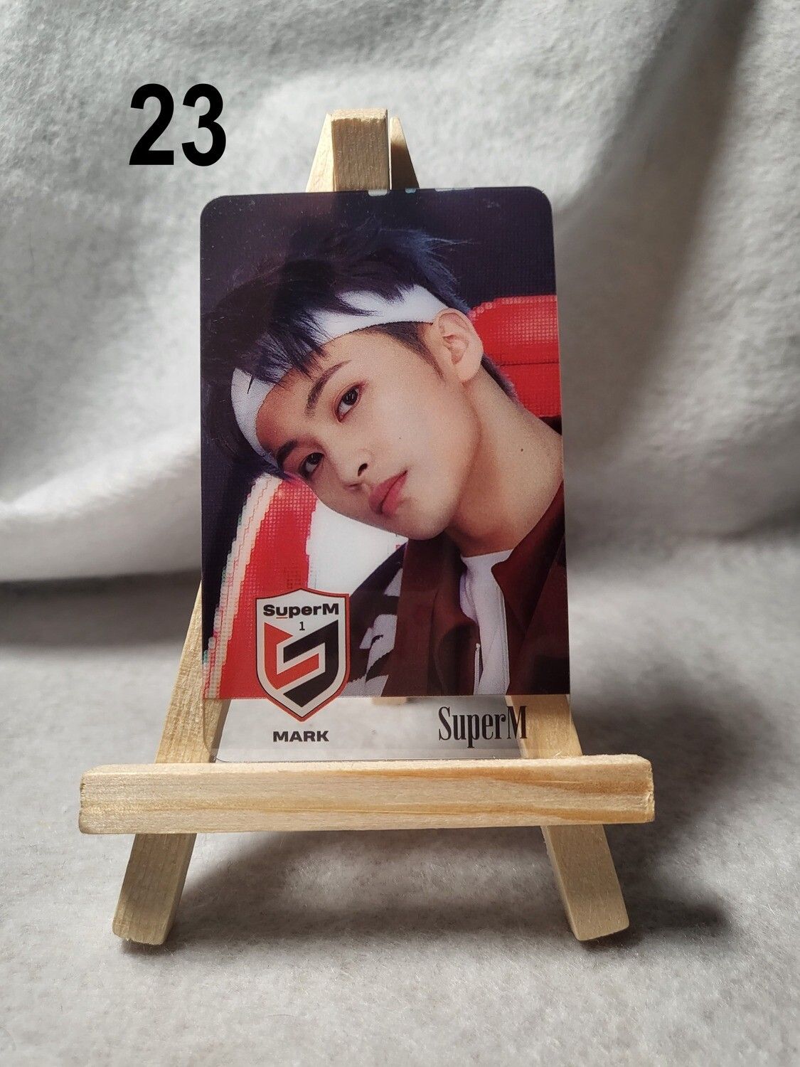 Photocards transparentes SuperM – L’indispensable pour les fans de K-Pop !