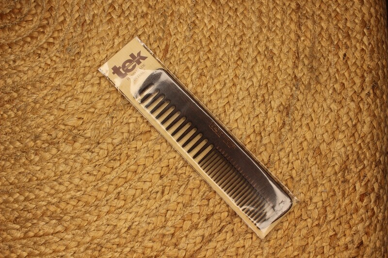TEK Big comb with wide and thick teeth - puukampa