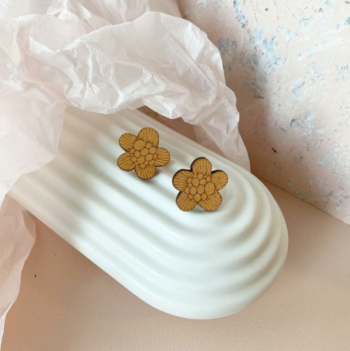 Vieno nappikorvikset