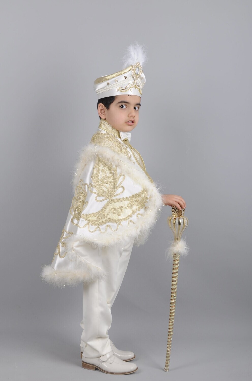 Creme/ Goud Besnijdenis Pak met pelerin
