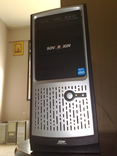 Intel PENTIUM DUAL CORE with MONITOR