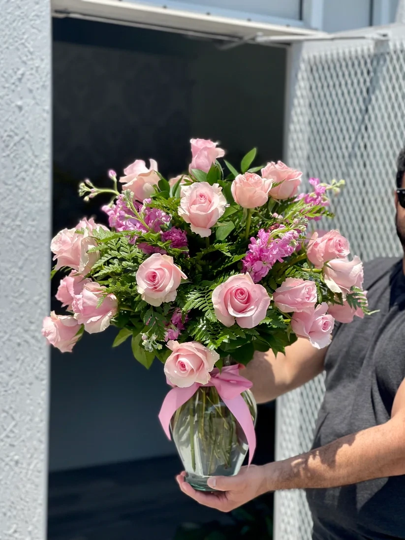 24 Pink Roses