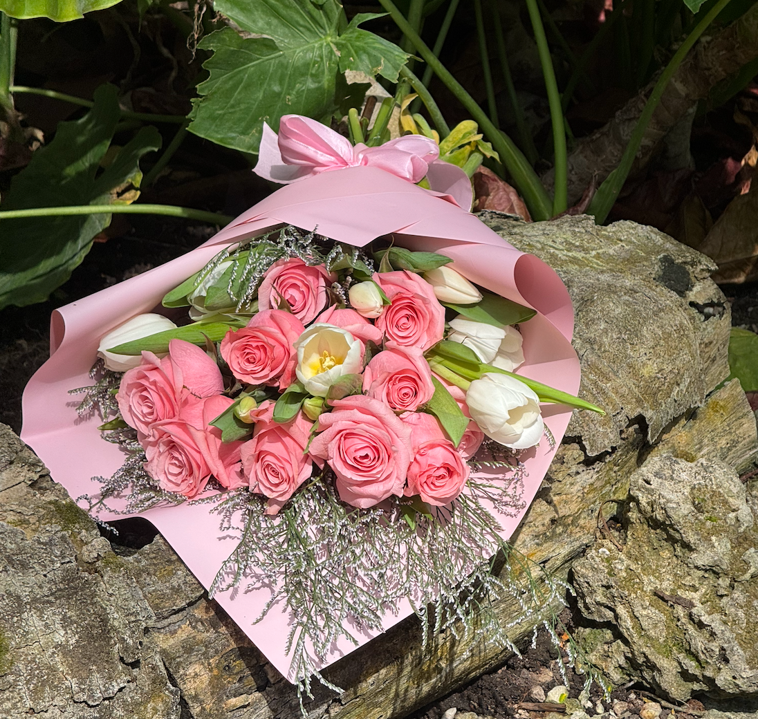Ethereal Bloom – A Delicate Floral Embrace