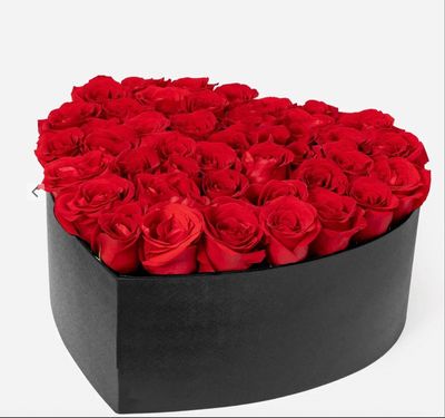 Heart-Shaped Box with Red Roses – Love That Lasts Heart-Shaped Box with Red Roses – Love That Lasts