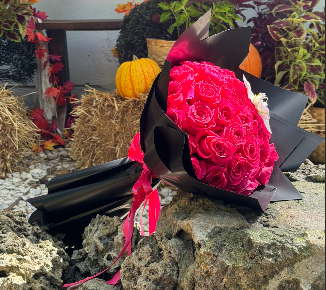 Ramo Buchon  Hot pink from