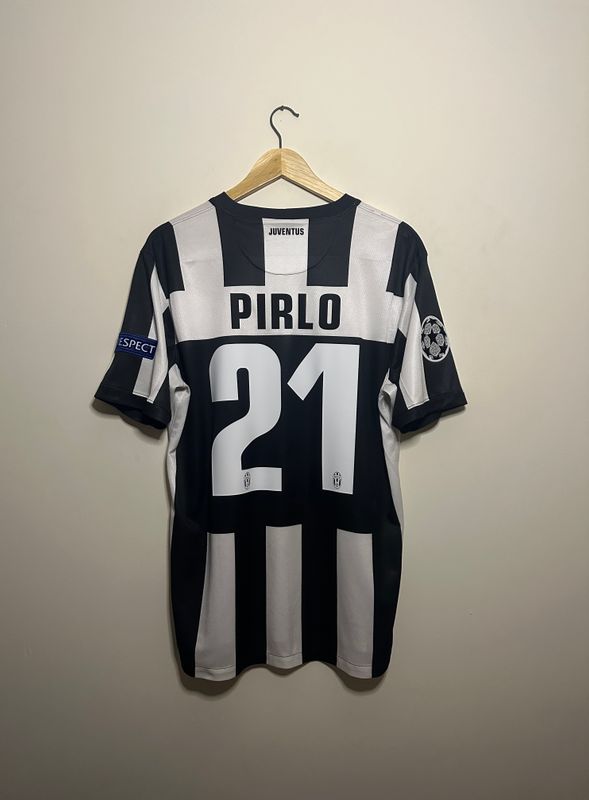 Andrea Pirlo Juventus FC home football shirt (L)