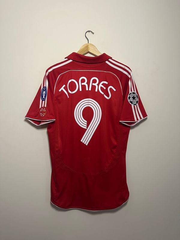 Fernando Torres Liverpool FC home football shirt (L)