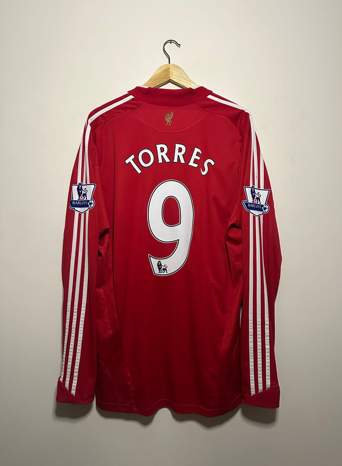 Fernando Torres Liverpool FC 2008-10 long sleeve home football shirt (XL)