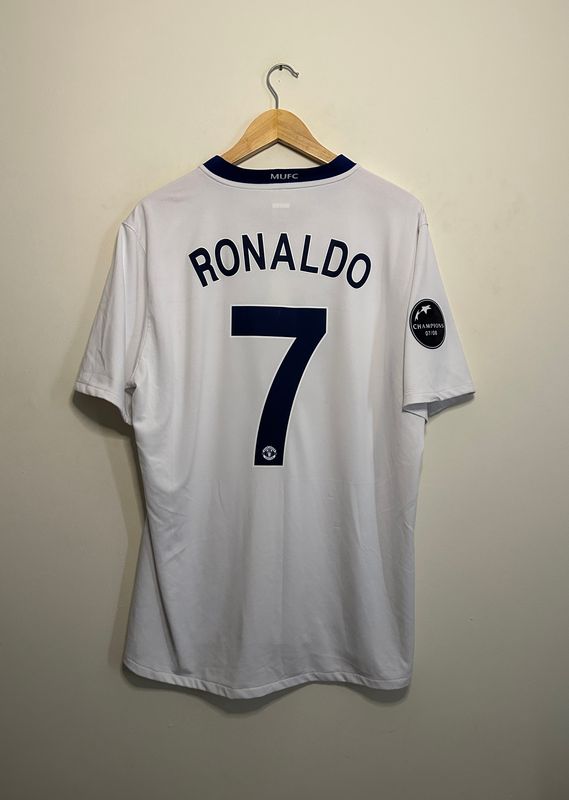 Cristiano Ronaldo Manchester United 2008-09 away football shirt (XL)