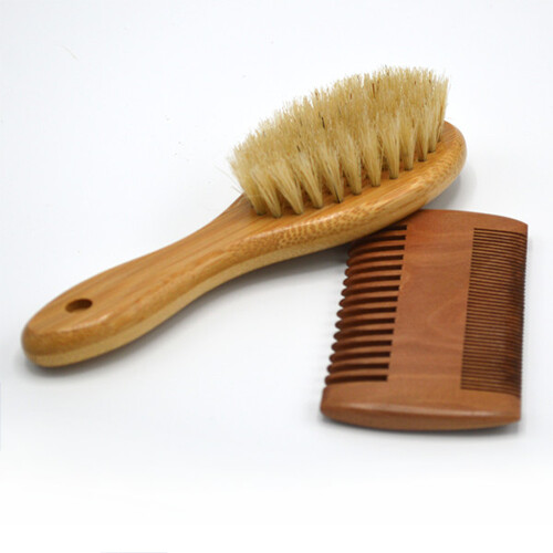 Oxbow - Essentials - Wood Brush and Comb