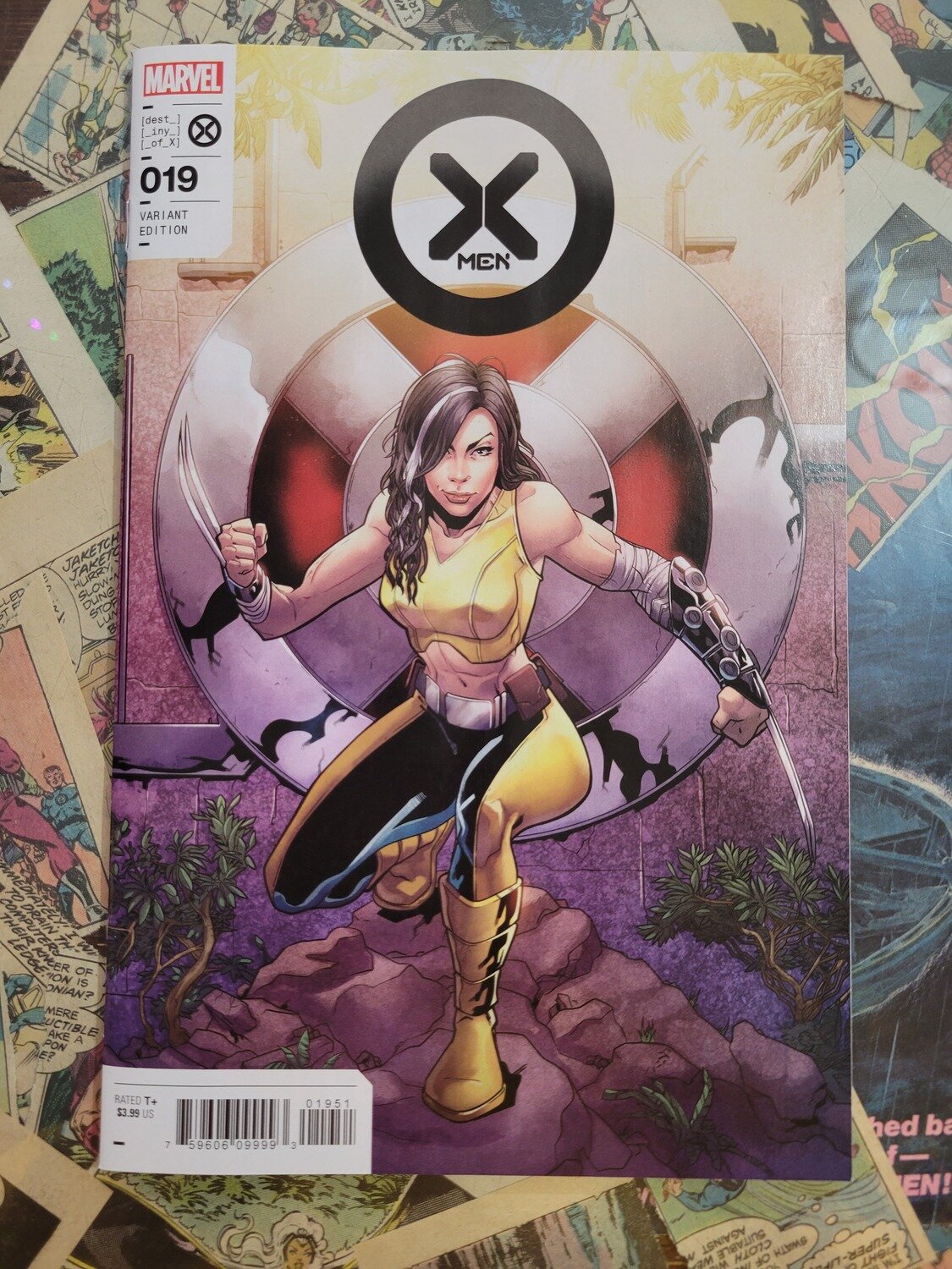 X-MEN 19 SLINEY VARIANT [1:25] 9.6+