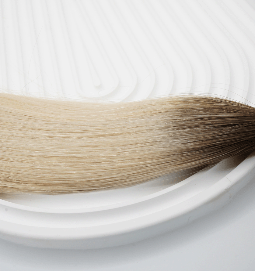 Aschblond Root Bonding