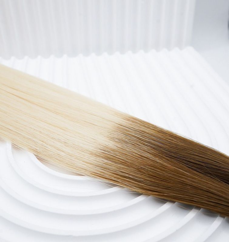 Kelly Light Dark Root Tape