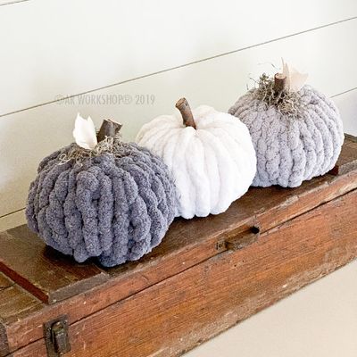 Chunky Knit Pumpkin
