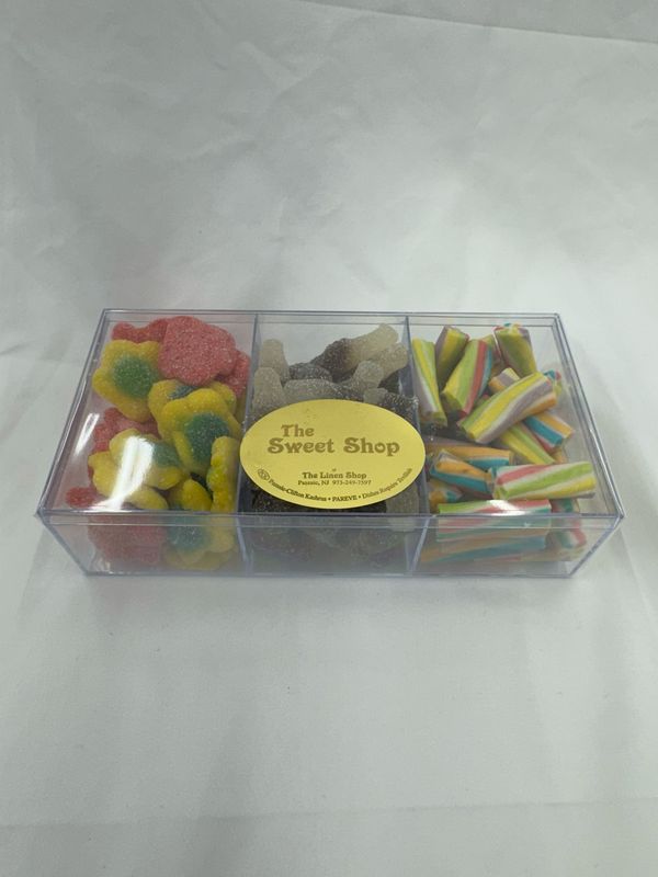 3 Sec Lucite Box With Candy