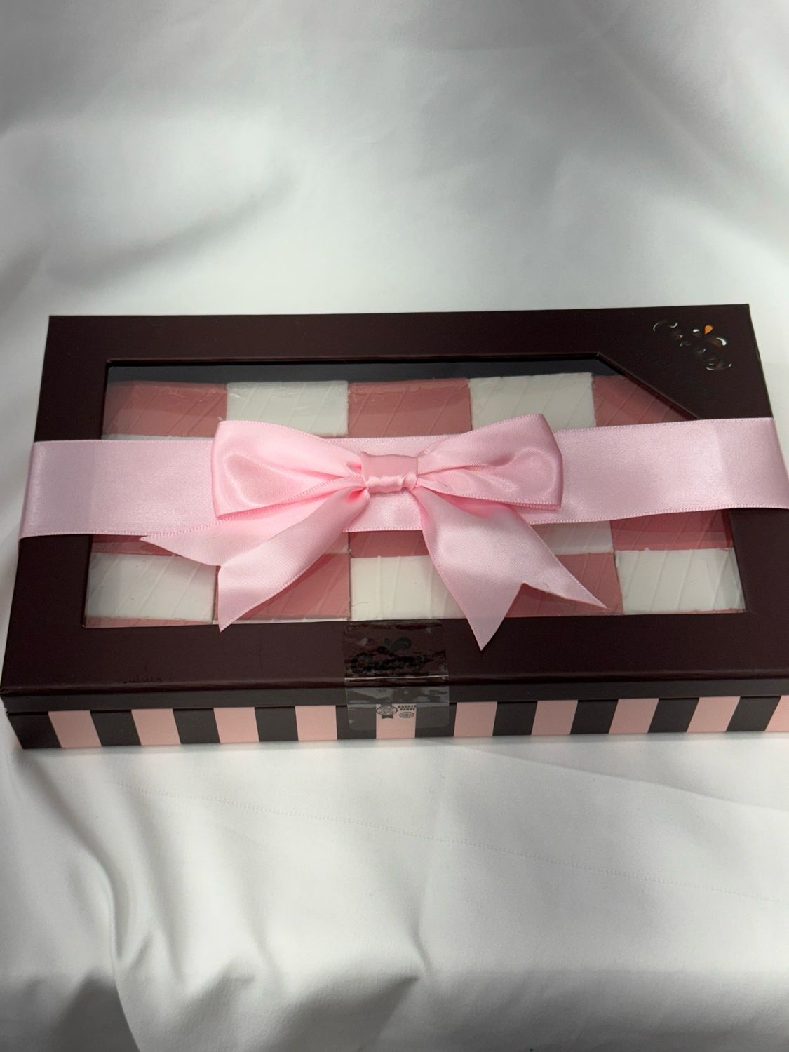 Pink Peanut Chew Gift Box