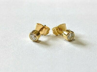 18ct Yellow Gold Diamond Bezel Stud Earrings 0.41ct