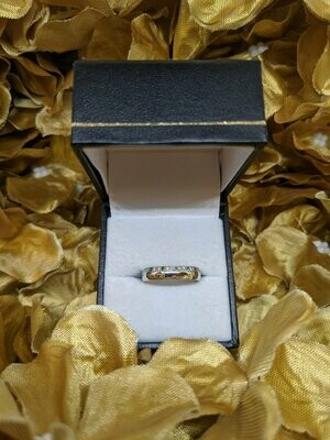 18ct White Gold Emerald Diamond Band Ring