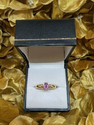 18ct Yellow Gold Pink Sapphire Diamond Solitaire Ring