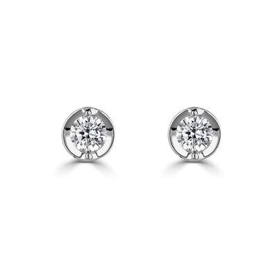 18ct White Gold Diamond Two Claw Stud Earrings 0.10ct