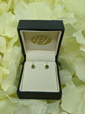 18ct Yellow Gold Green Diamond Stud Earrings