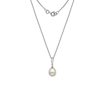 9ct White Gold Pearl CZ Necklace 9mm