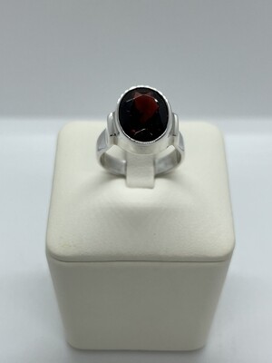 Sterling Silver Oval Solitaire Garnet Ring