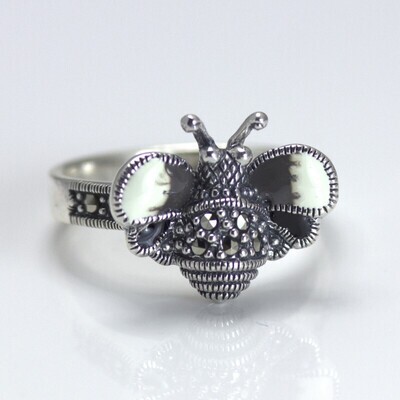 Vintage Design Sterling Silver Marcasite Enamel Bee Ring