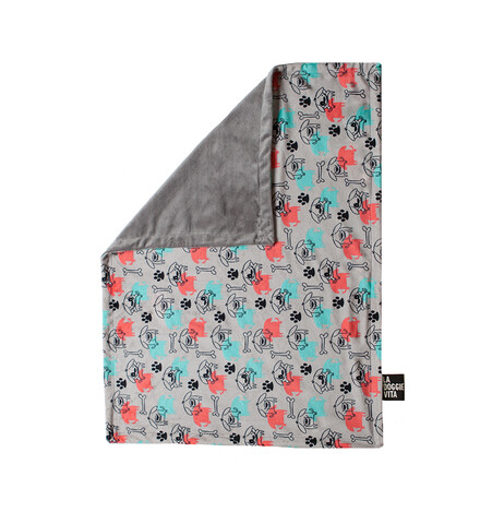 La Doggie Vita Minky Fleece Pet Blanket - Novelty Print MED