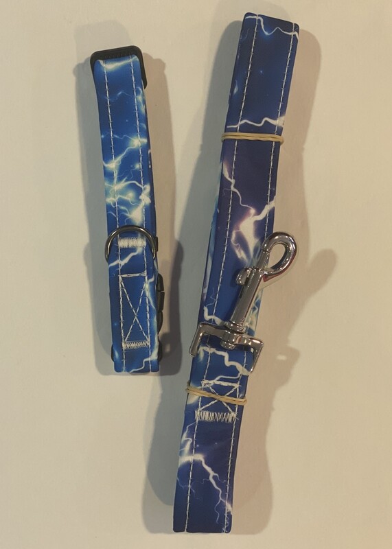 Collar and Lead Set - Small. Lightning