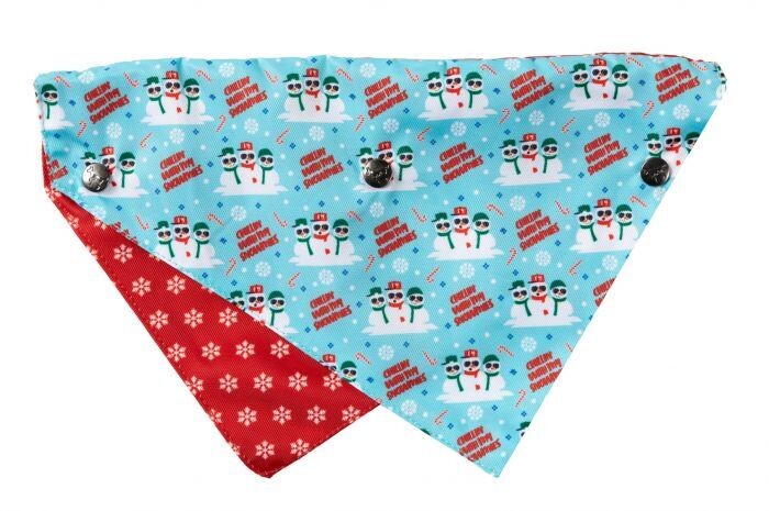 FuzzYard Christmas Chillin&#39; with my Snowmies Bandana M/L