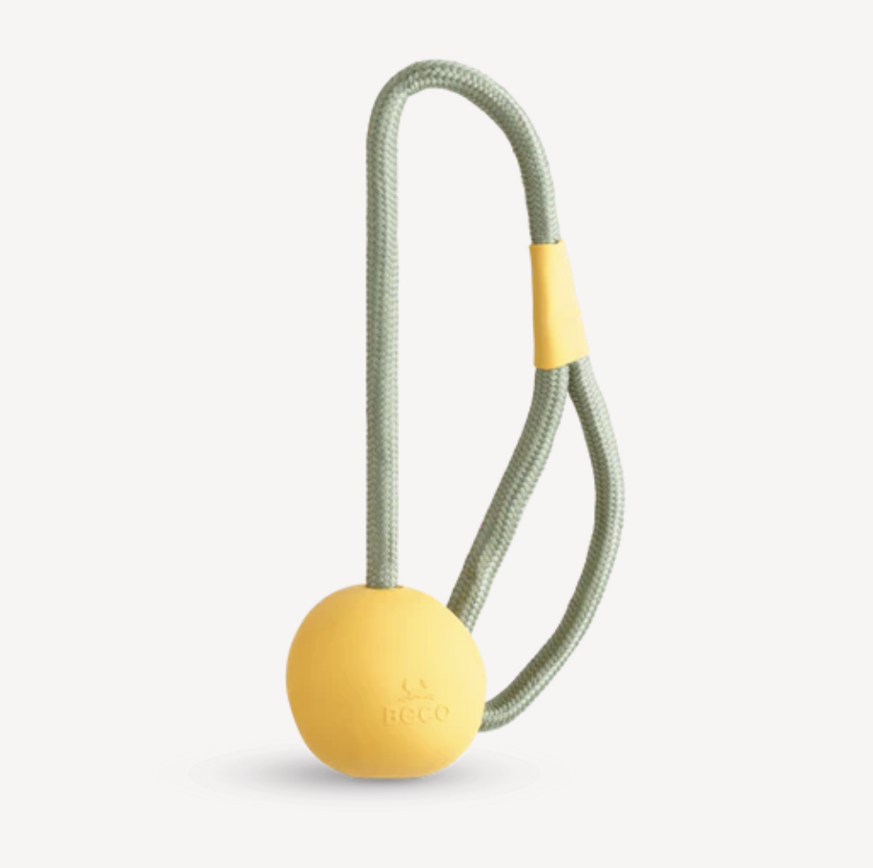 Beco Natural Rubber Slinger Ball YELLOW