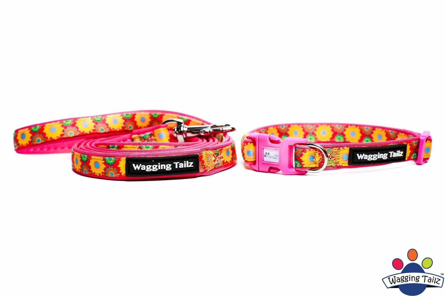 Wagging Tailz, Wild Flower Hot Pink Collar and Lead Set