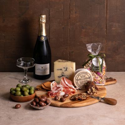 GOURMET HAMPER, GOURMET FOOD HAMPER, FOOD HAMPER, FOOD HAMPER BRISBANE, HAMPER DELIVEY BRISBANE, ITALIAN FOOD HAMPER, GIFT HAMPER, GIFT HAMPER BRISBANE, GIFT HAMPER DELIVERY, FRESH FOOD BOX, FRESH FOOD BOX DELIVERY