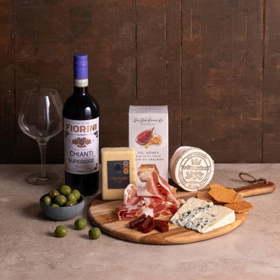 GOURMET HAMPER, GOURMET FOOD HAMPER, FOOD HAMPER, FOOD HAMPER BRISBANE, HAMPER DELIVEY BRISBANE, ITALIAN FOOD HAMPER, GIFT HAMPER, GIFT HAMPER BRISBANE, GIFT HAMPER DELIVERY, FRESH FOOD BOX, FRESH FOOD BOX DELIVERY