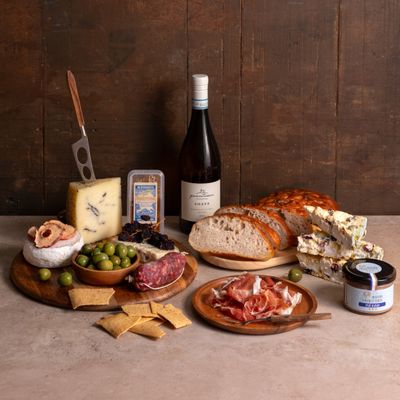 GOURMET HAMPER, GOURMET FOOD HAMPER, FOOD HAMPER, FOOD HAMPER BRISBANE, HAMPER DELIVEY BRISBANE, ITALIAN FOOD HAMPER, GIFT HAMPER, GIFT HAMPER BRISBANE, GIFT HAMPER DELIVERY, FRESH FOOD BOX, FRESH FOOD BOX DELIVERY