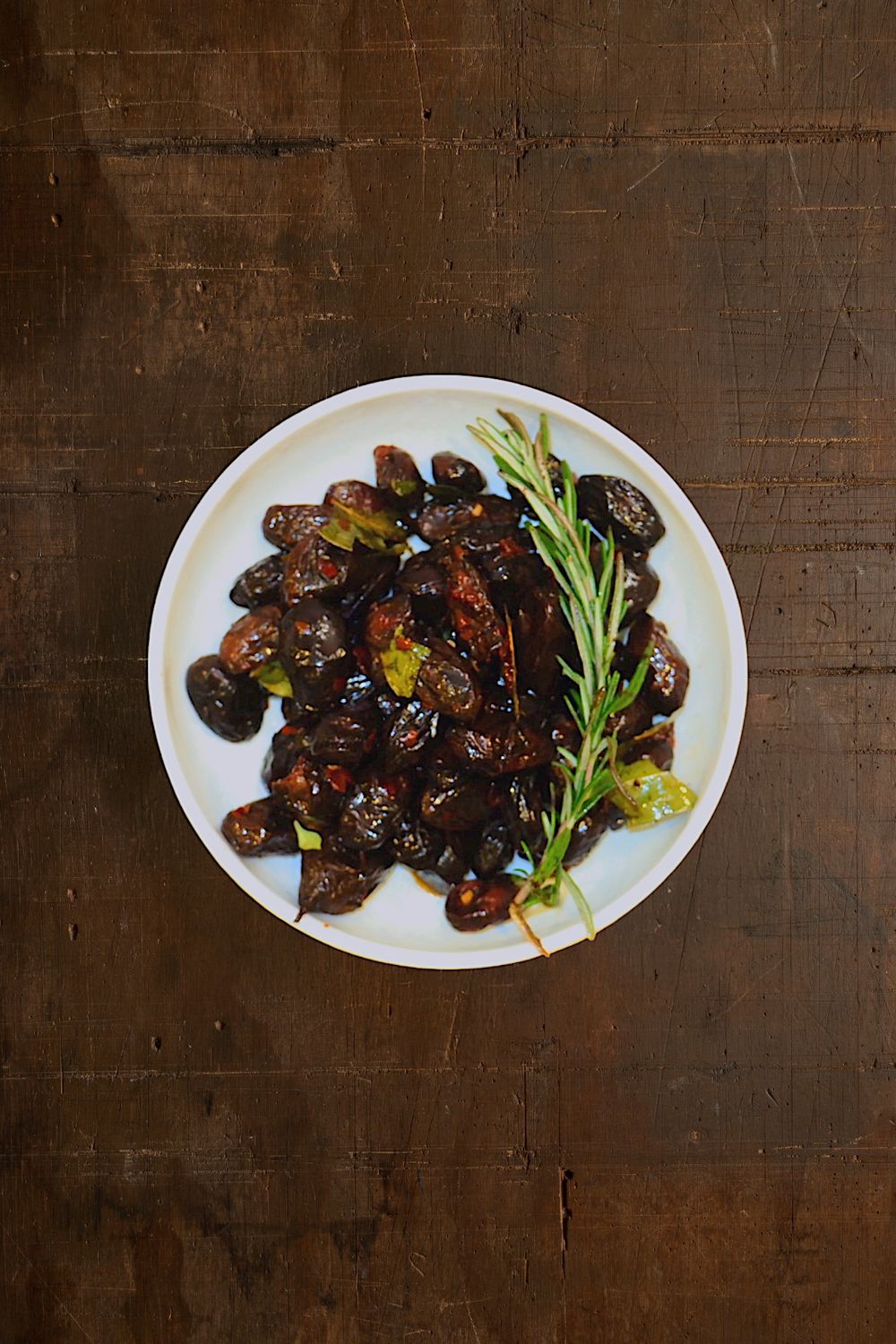 Marinated Dried Black Olives (Chilli)