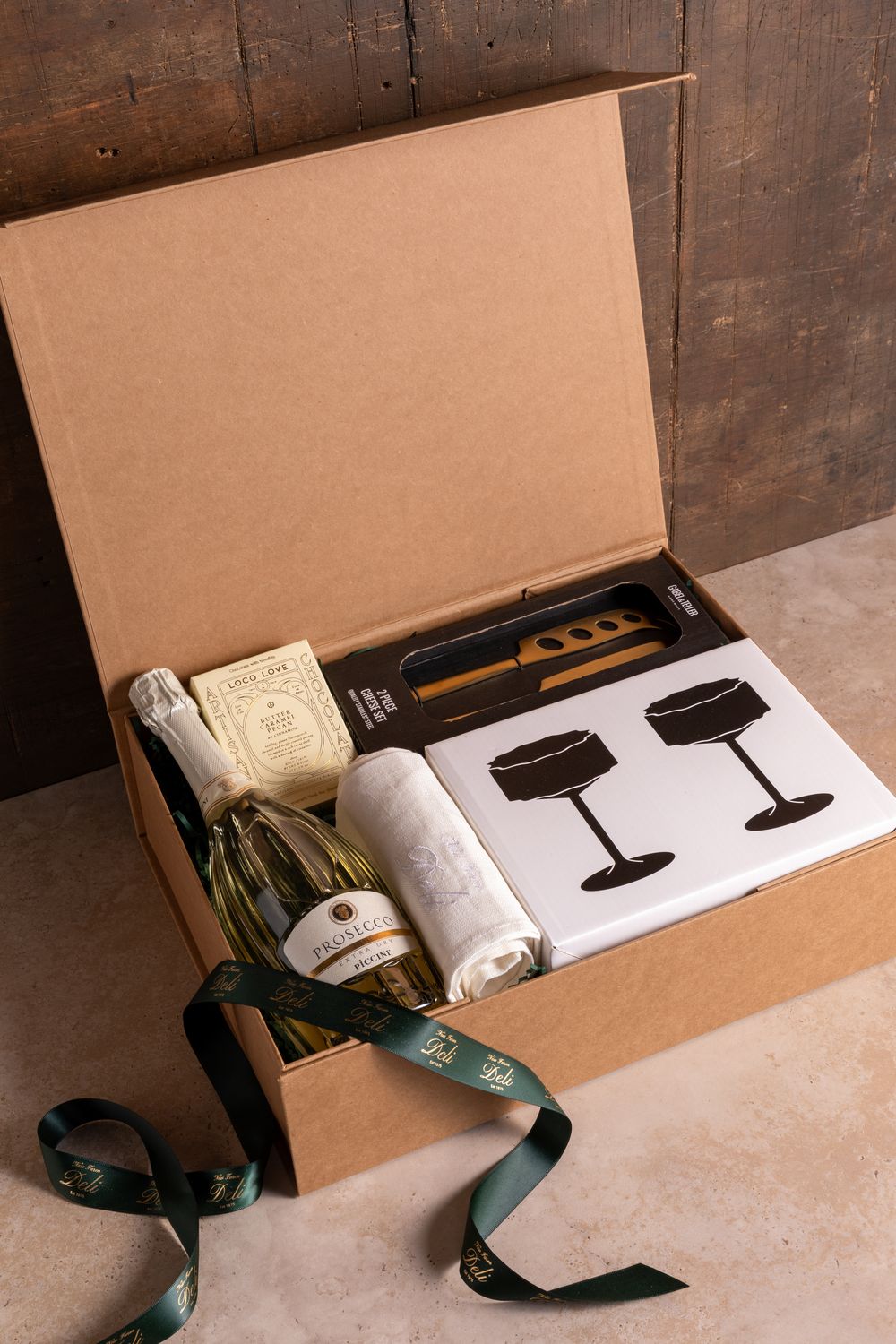 corporate gift boxes brisbane, corporate hampers brisbane, corporate hampers, corporate gift ideas, brsbane gift delivery, 