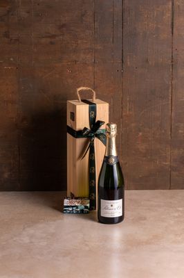 corporate gift boxes brisbane, corporate hampers brisbane, corporate hampers, corporate gift ideas, brsbane gift delivery,