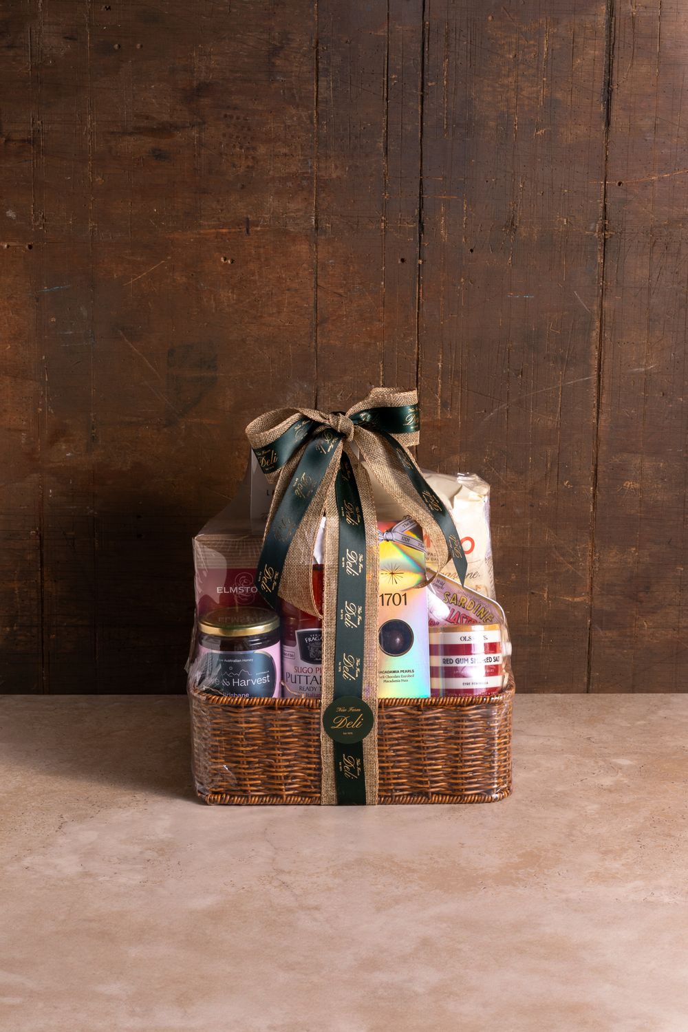 GOURMET HAMPER, GOURMET FOOD HAMPER, FOOD HAMPER, FOOD HAMPER BRISBANE, HAMPER DELIVEY BRISBANE, ITALIAN FOOD HAMPER, GIFT HA