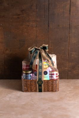 GOURMET HAMPER, GOURMET FOOD HAMPER, FOOD HAMPER, FOOD HAMPER BRISBANE, HAMPER DELIVEY BRISBANE, ITALIAN FOOD HAMPER, GIFT HA